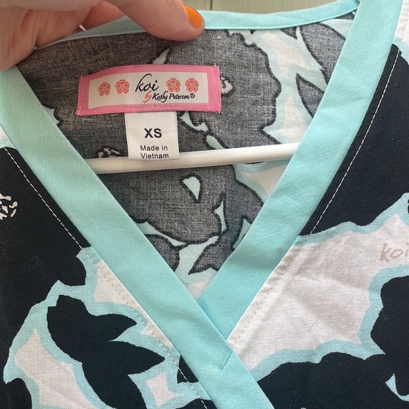 Nursing top - Picture 3 of 6